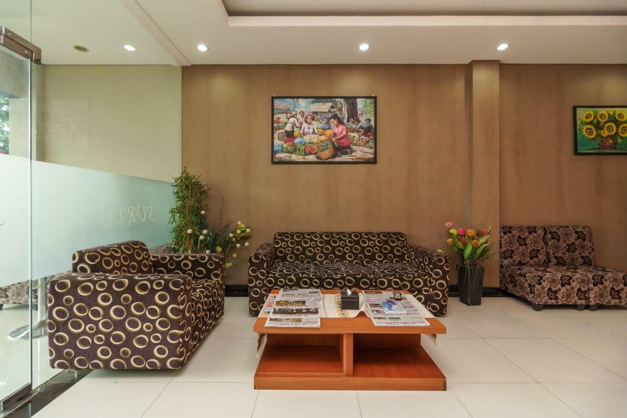 Reddoorz Plus Near Sangkareang Park Mataram Exterior foto